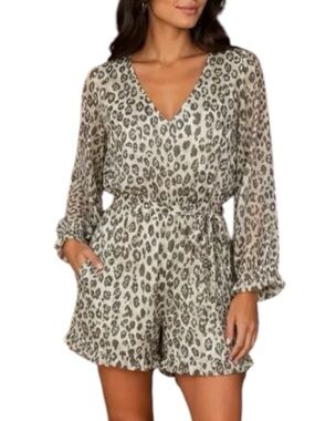 June & Hudson Leopard Print Ruffle Longsleeve V Neck Romper
